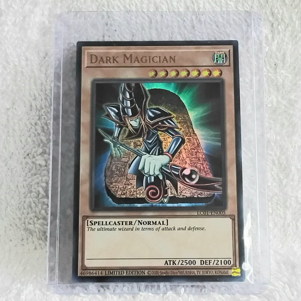 3/$35 Mint 2020 Yu-Gi-Oh! Dark Magician LC01-EN005 UR Holo 1st Ed Card!!